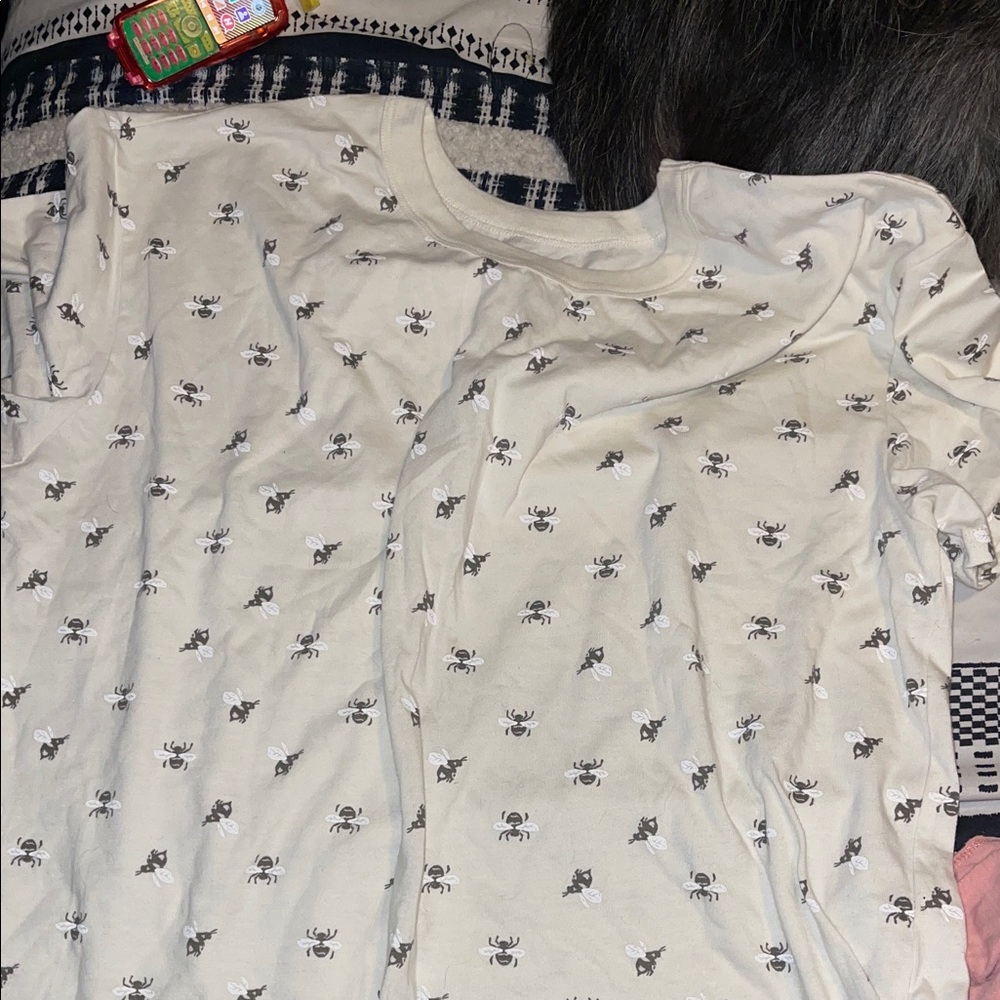 Zoe + Liv White Tee with Black Crab Print